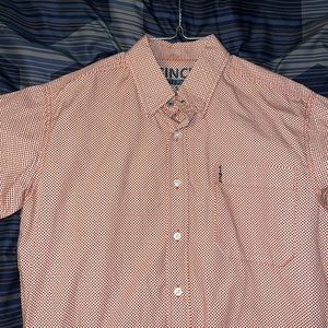 Cinch modern fit button down